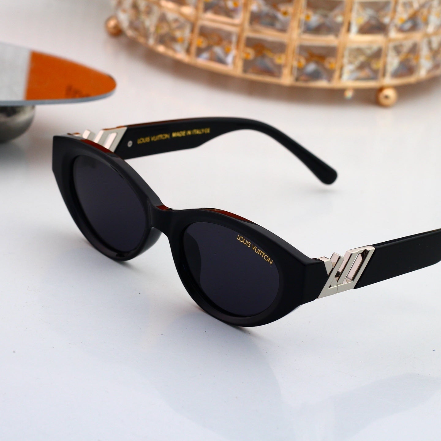 Cat Eye Sunglasses with Metal Side Detail 6162