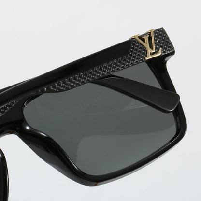 Plaque Oversized Sunglasses