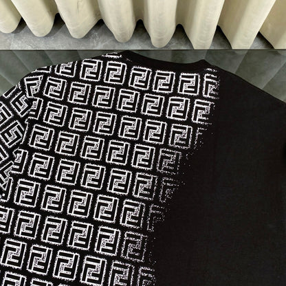 New gradient color t-shirt