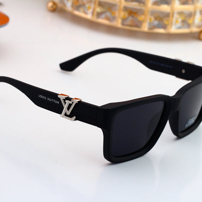 Square Frame Sunglasses with Side Metal Logo  6114