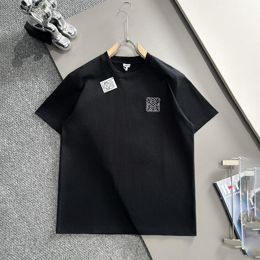 High quality embroidery t-shirt