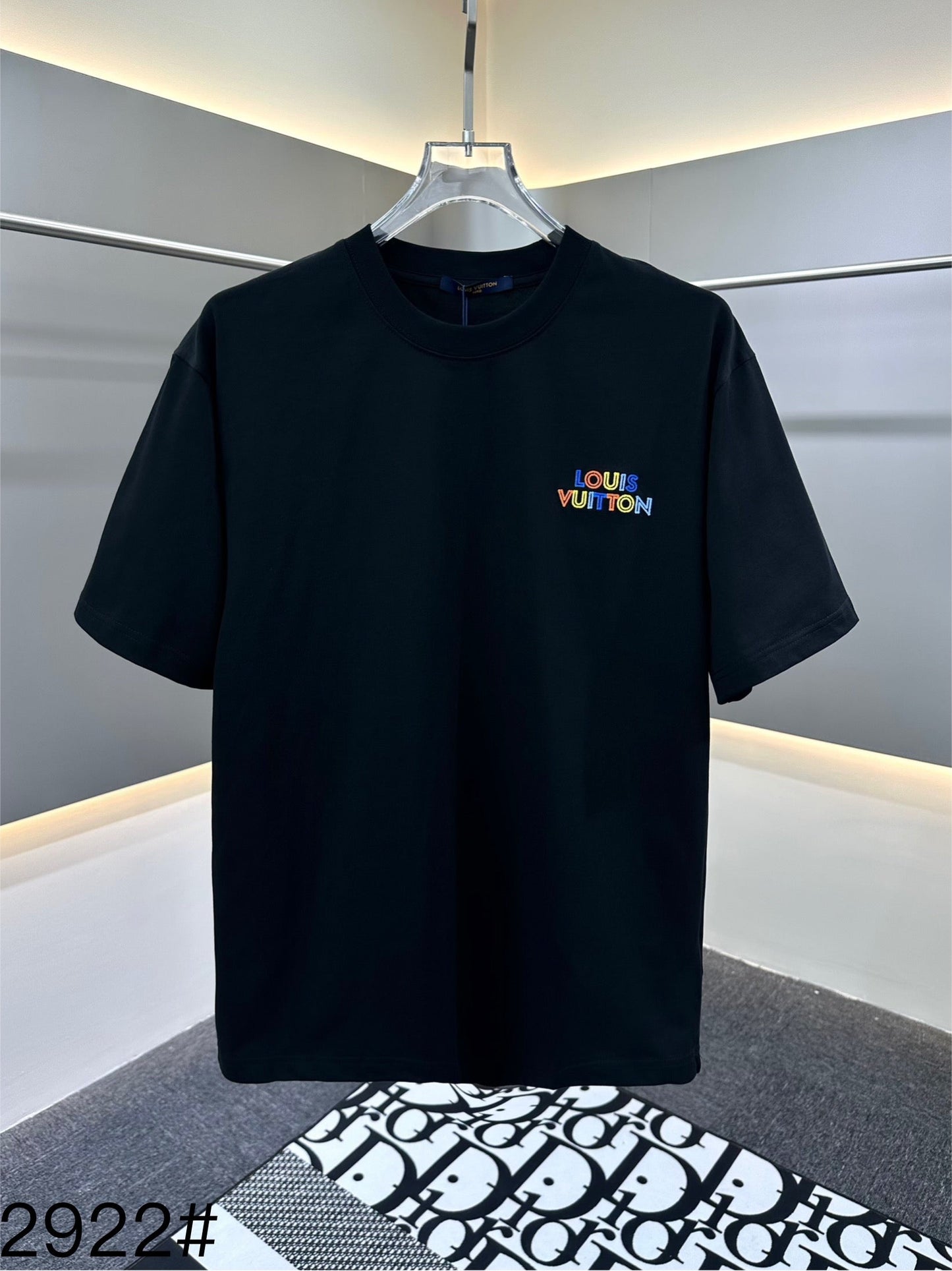 New highquality round neck t-shirt