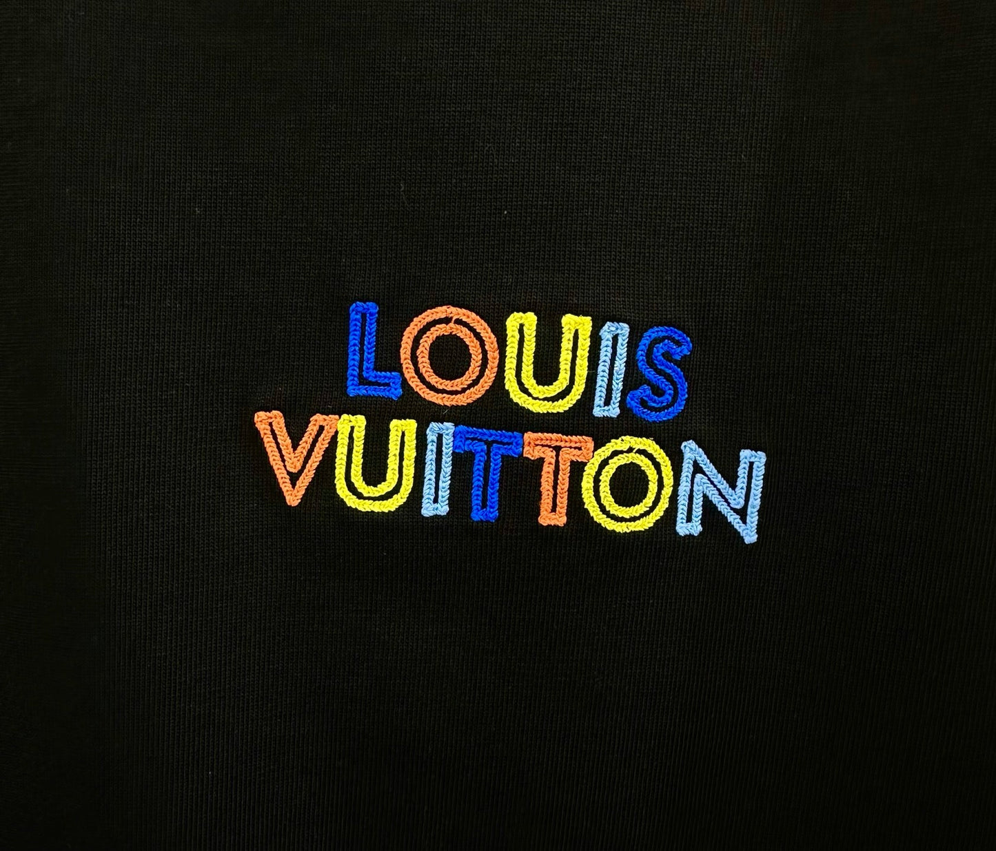 New highquality round neck t-shirt