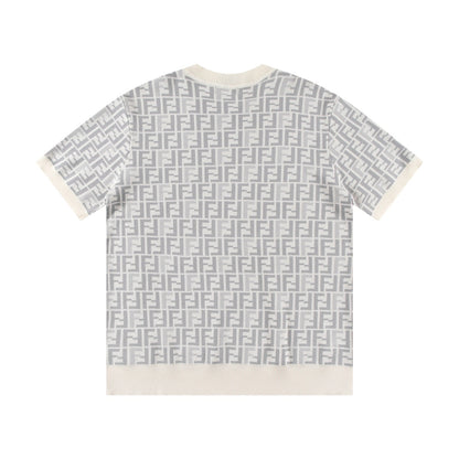 Short sleeved knitted t-shirt