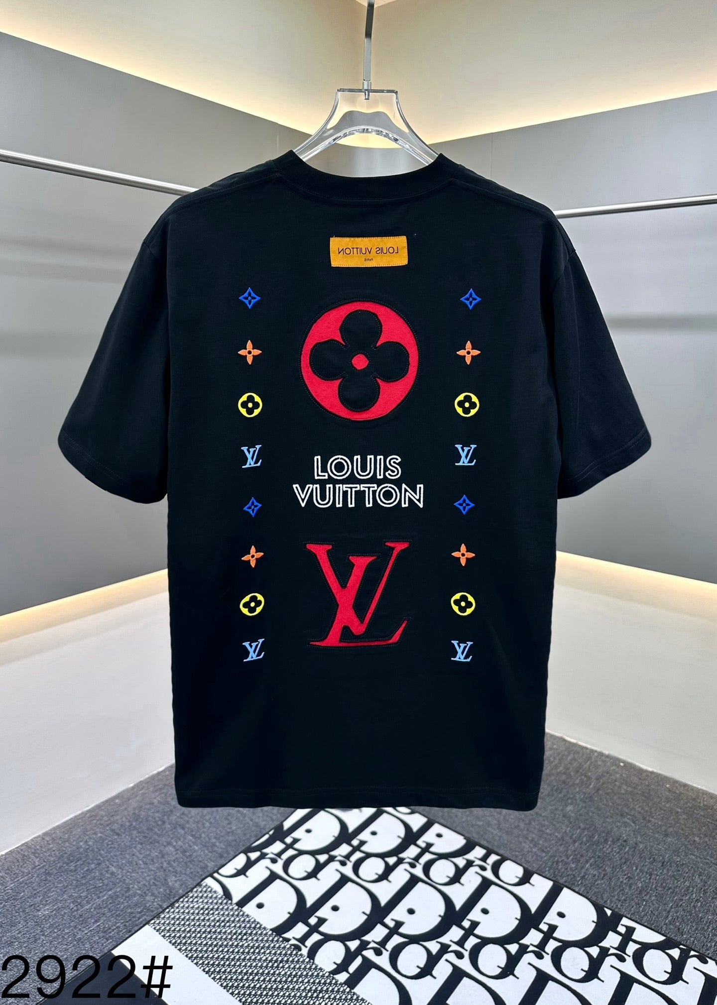 New highquality round neck t-shirt