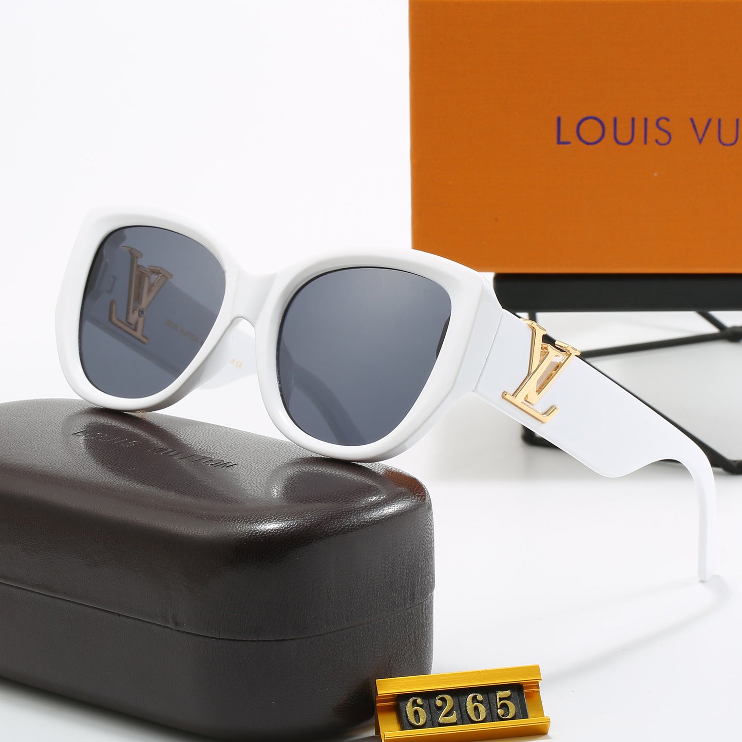 Elegant Butterfly Bold Frame Sunglasses with Letter Detail (Model 6265)